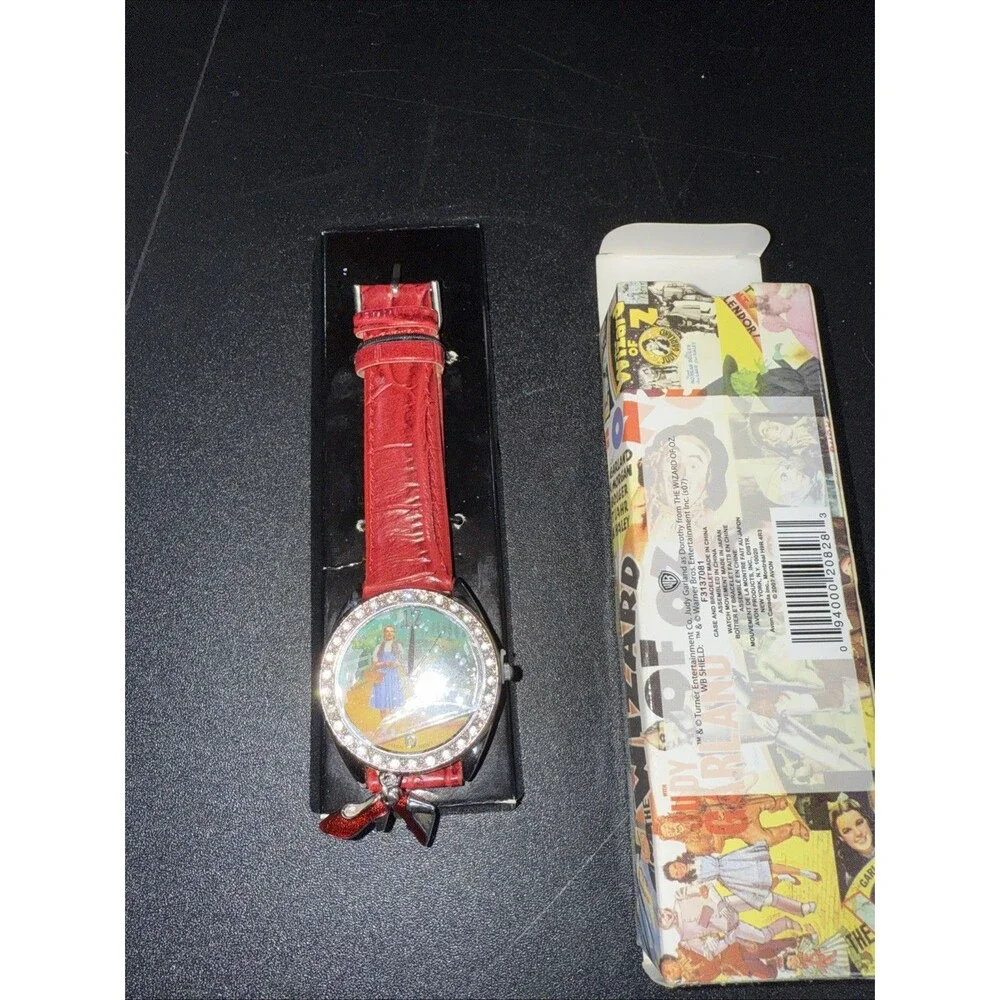 The Wizard of Oz Commemorative Edition Watch Red Slipper Charm - New In Box